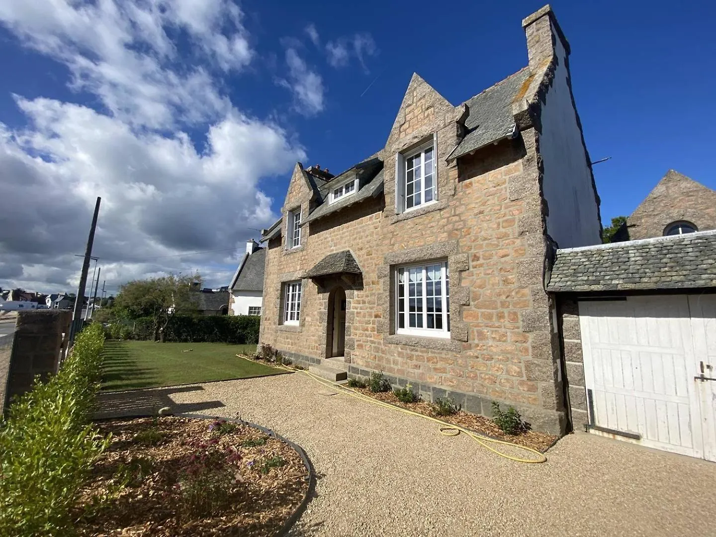 Maison Bretonne Avec Belle Vue Mer A Tregastel - Ref 50 Villa